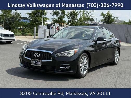 2015 INFINITI Q50 Premium