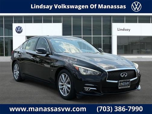 2015 INFINITI Q50 Premium
