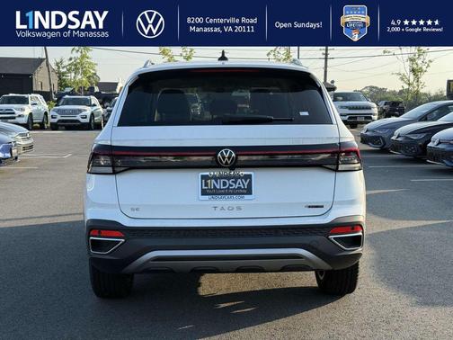 2025 Volkswagen Taos 1.5T SE