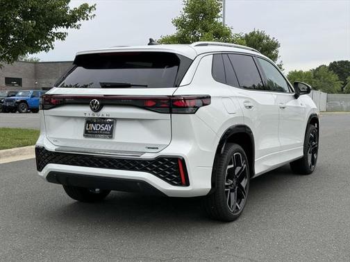 2025 Volkswagen Tiguan 2.0T SEL R-Line 4MOTION