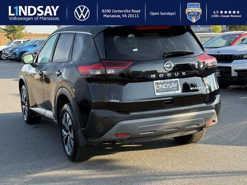 2021 Nissan Rogue SV