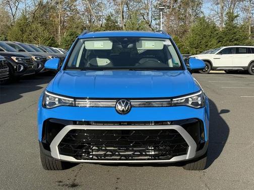 2025 Volkswagen Taos 1.5T SEL