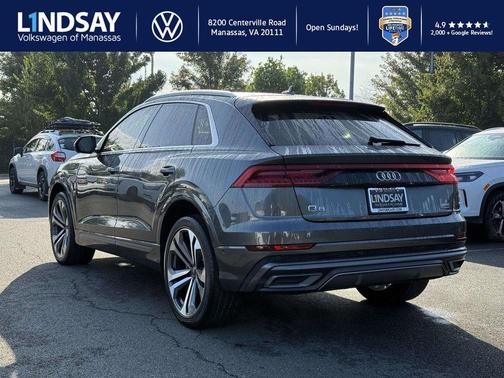 2022 Audi Q8 55 Premium Plus