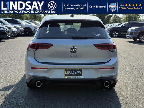 2025 Volkswagen Golf GTI 2.0T SE DSG