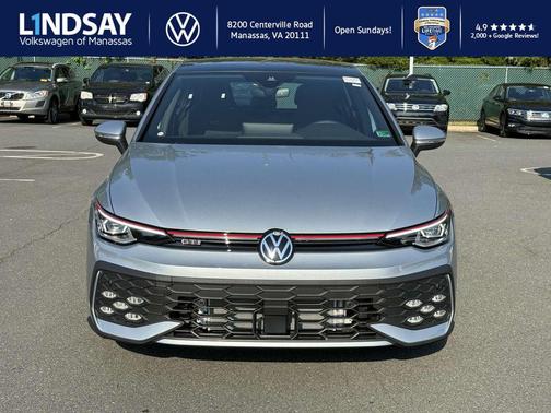 2025 Volkswagen Golf GTI 2.0T SE DSG