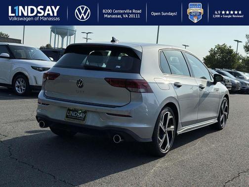 2025 Volkswagen Golf GTI 2.0T SE DSG