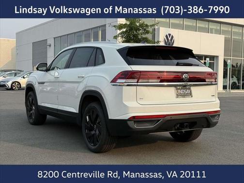 2025 Volkswagen Atlas Cross Sport 2.0T SE w/Technology 4MOTION