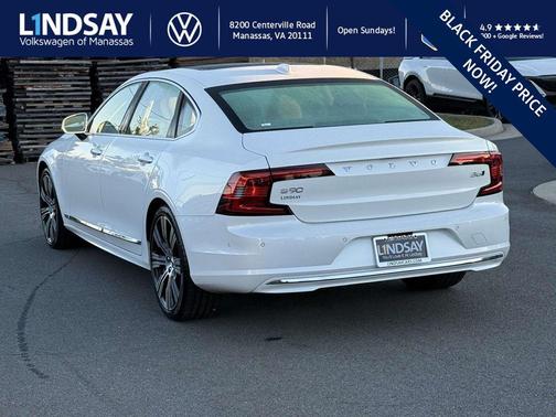 2022 Volvo S90 B6 Inscription