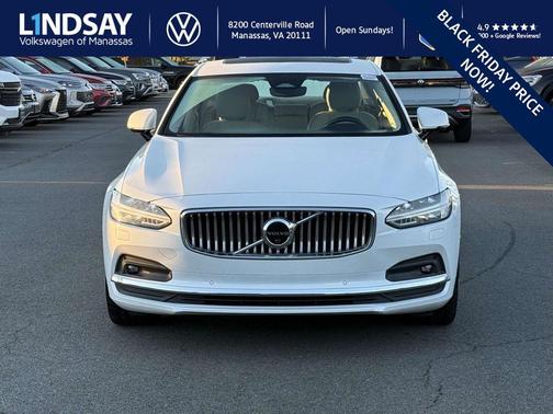 2022 Volvo S90 B6 Inscription