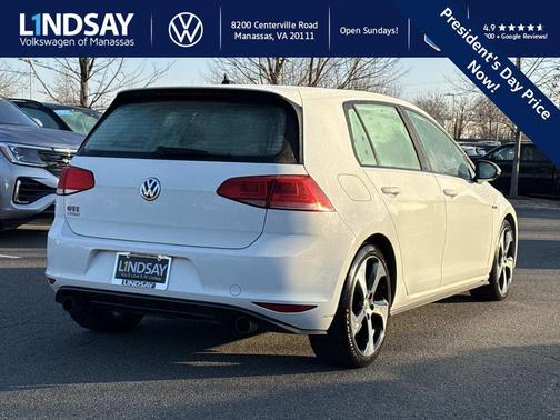 2017 Volkswagen Golf GTI 2.0T SE 4-Door