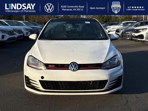 2017 Volkswagen Golf GTI 2.0T SE 4-Door