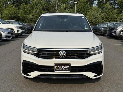 2022 Volkswagen Tiguan 2.0T SE R-Line Black 4MOTION