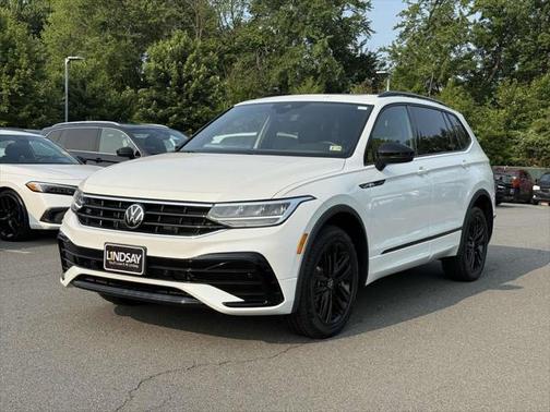 2022 Volkswagen Tiguan 2.0T SE R-Line Black 4MOTION