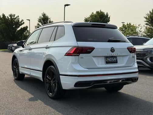2022 Volkswagen Tiguan 2.0T SE R-Line Black 4MOTION