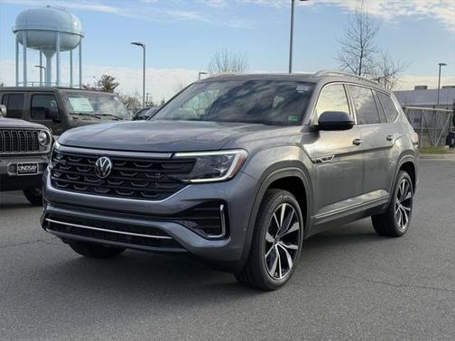 2025 Volkswagen Atlas 2.0T SEL Premium R-Line 4MOTION