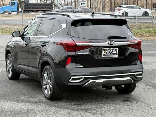 2021 Kia Seltos S