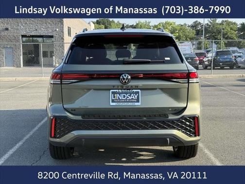 2025 Volkswagen Tiguan 2.0T SE R-Line Black 4MOTION