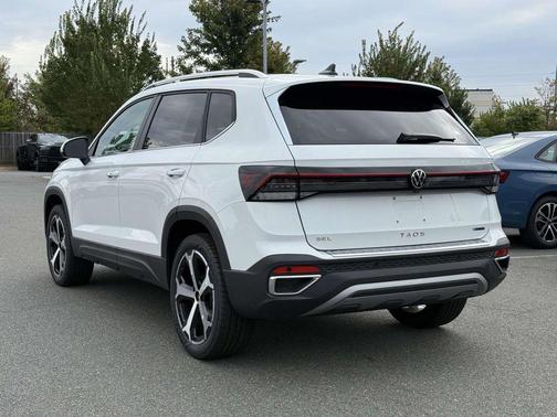 2025 Volkswagen Taos 1.5T SEL