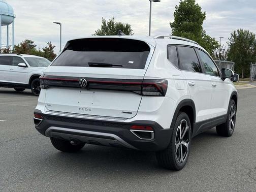 2025 Volkswagen Taos 1.5T SEL