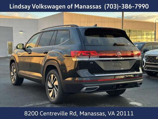2025 Volkswagen Atlas 2.0T SE w/Technology