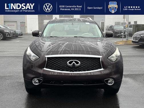 2017 INFINITI QX70 Base