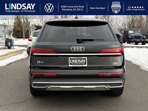 2022 Audi Q7 55 Premium Plus