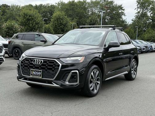 2022 Audi Q5 45 S line Premium Plus