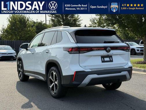 2025 Volkswagen Tiguan 2.0T SE