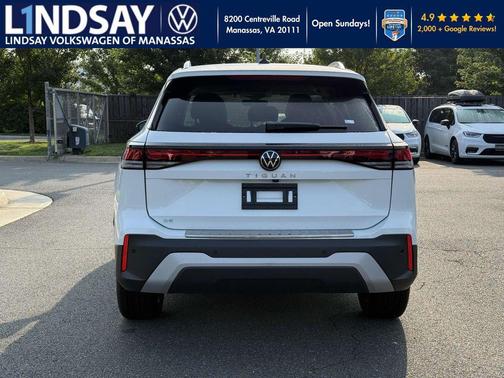 2025 Volkswagen Tiguan 2.0T SE