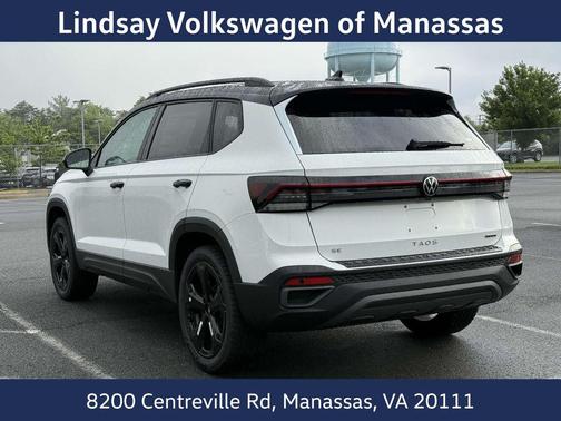 2025 Volkswagen Taos 1.5T SE Black
