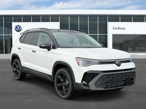 2025 Volkswagen Taos 1.5T SE Black