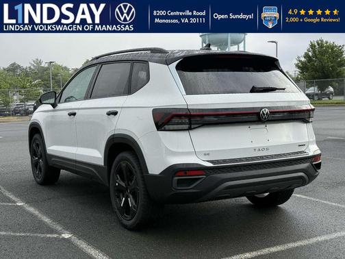 2025 Volkswagen Taos 1.5T SE Black