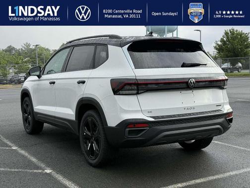 2025 Volkswagen Taos 1.5T SE Black