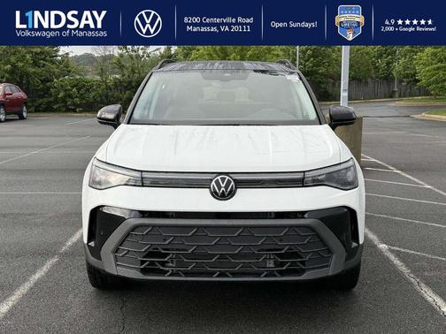 2025 Volkswagen Taos 1.5T SE Black
