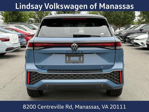 2025 Volkswagen Tiguan 2.0T SE R-Line Black 4MOTION
