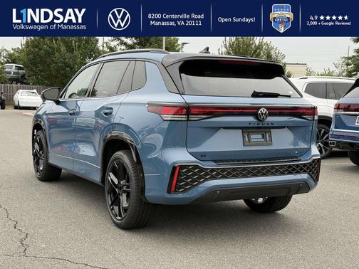 2025 Volkswagen Tiguan 2.0T SE R-Line Black 4MOTION