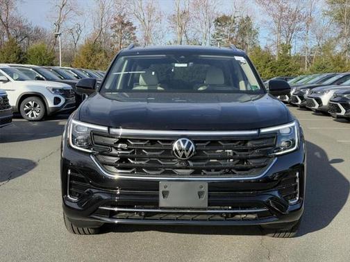 2025 Volkswagen Atlas 2.0T SEL Premium R-Line 4MOTION