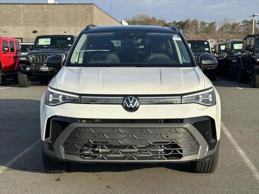 2025 Volkswagen Taos 1.5T SE Black