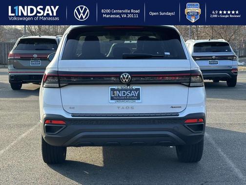2025 Volkswagen Taos 1.5T SE Black