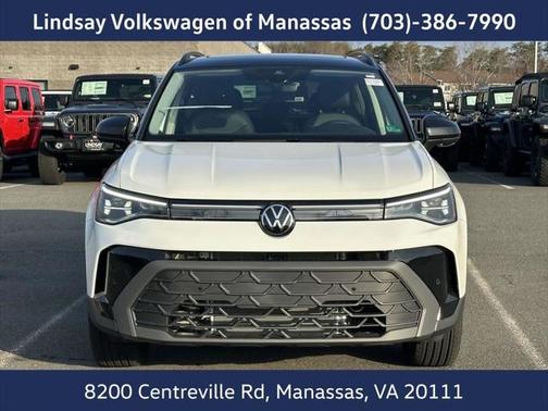 2025 Volkswagen Taos 1.5T SE Black
