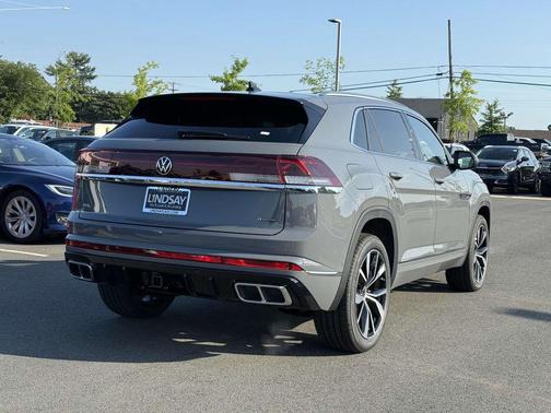 2025 Volkswagen Atlas Cross Sport 2.0T SEL Premium