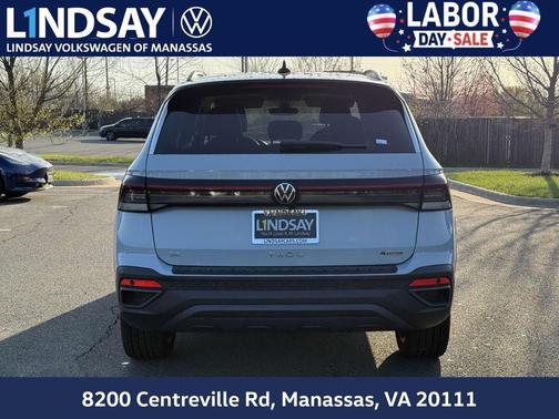 2025 Volkswagen Taos 1.5T SE Black