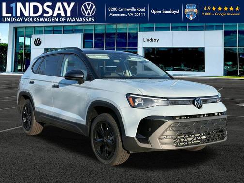 2025 Volkswagen Taos 1.5T SE Black