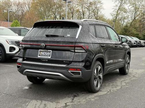 2025 Volkswagen Taos 1.5T SE