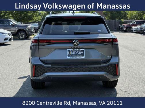 2025 Volkswagen Tiguan 2.0T SE R-Line Black 4MOTION