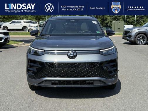 2025 Volkswagen Tiguan 2.0T SE R-Line Black 4MOTION