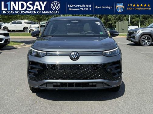 2025 Volkswagen Tiguan 2.0T SE R-Line Black 4MOTION