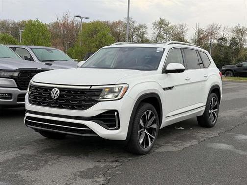 2025 Volkswagen Atlas 2.0T SEL Premium R-Line 4MOTION