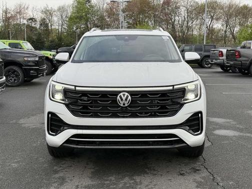 2025 Volkswagen Atlas 2.0T SEL Premium R-Line 4MOTION
