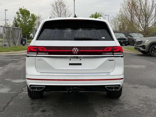 2025 Volkswagen Atlas 2.0T SEL Premium R-Line 4MOTION